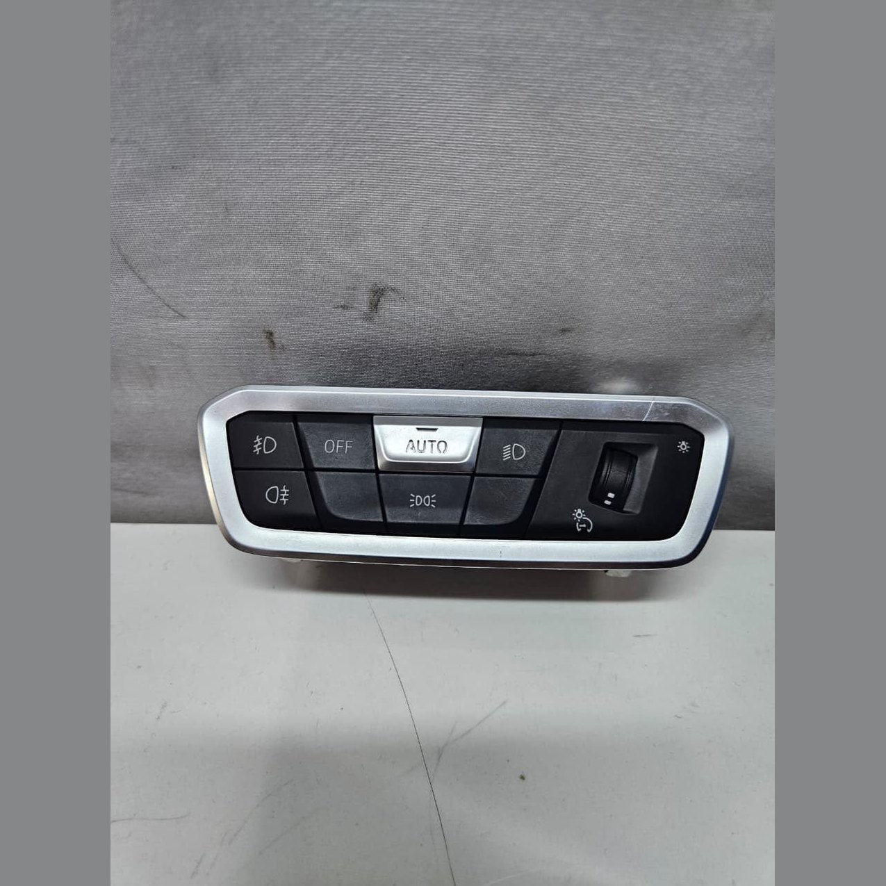 BMW X5 G7 Headlight Switch Control Unit 5A32842 OEM