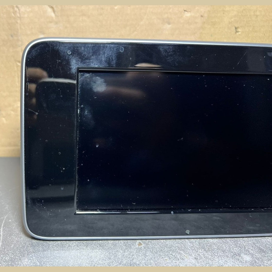 14-18 Mercedes-Benz W205 C-Class Navigation Display Screen Monitor A205 9004113