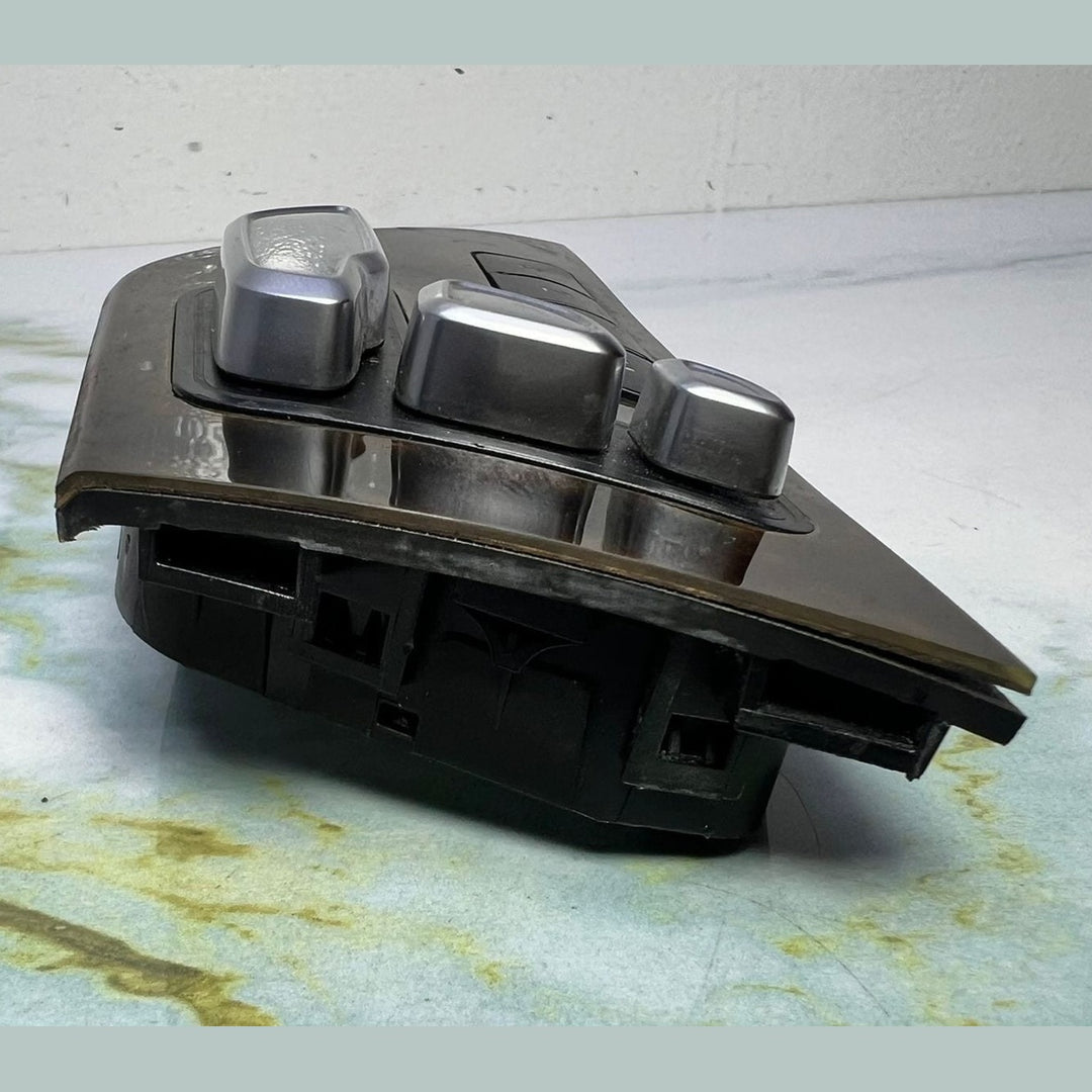 10-16 Mercedes E350 Front Right Seat Adjustment Switch A2129050351 E-Class W212