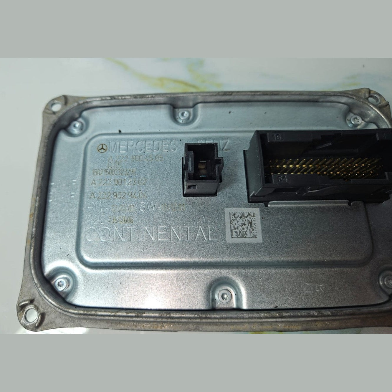 15-20 Mercedes W222 S-Class Headlight Ballast Control Module A222 9004505 OEM