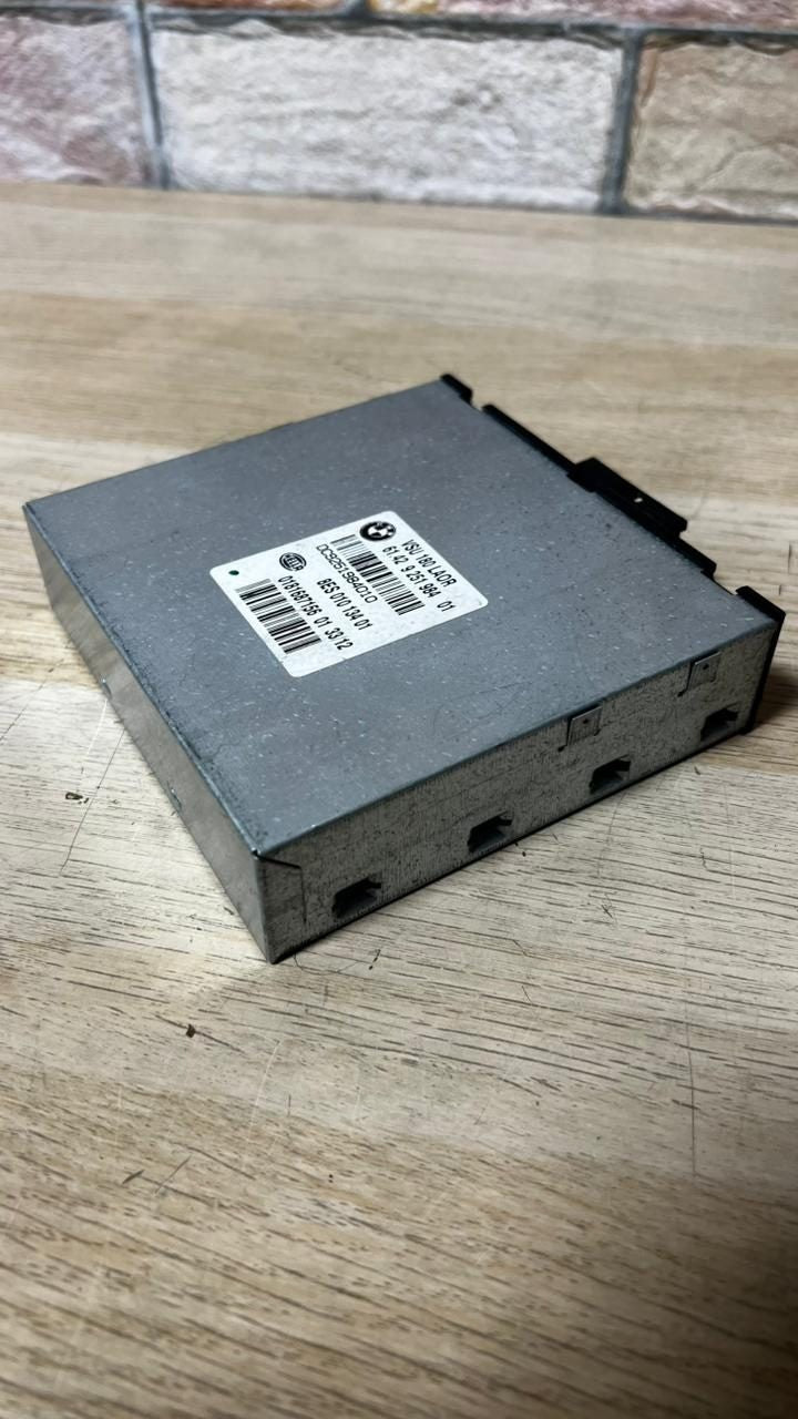 12-15 BMW  F30 3' F10 5' 6' 320i 9251984 Voltage Converter Control Module 