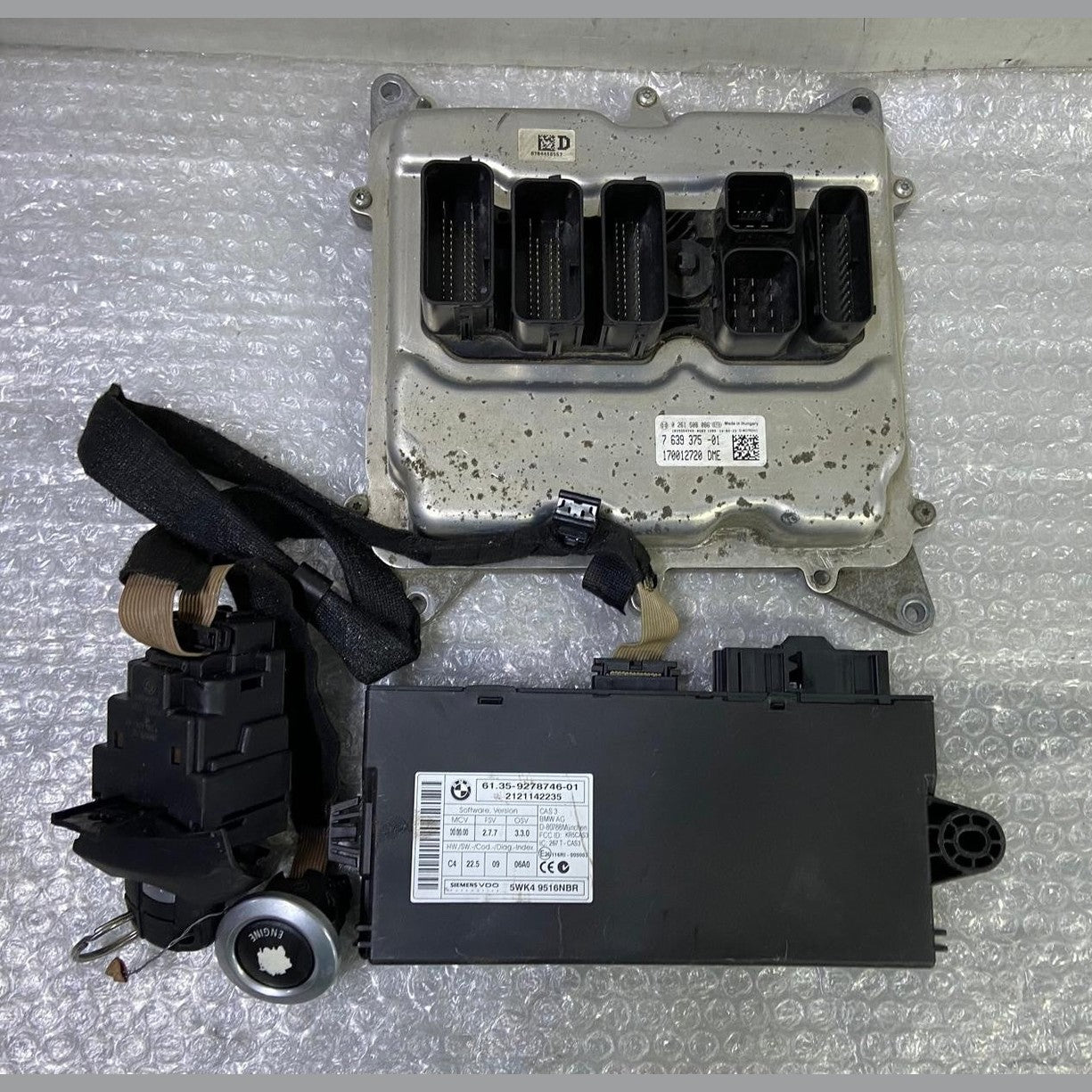 OEM BMW X1 E84 N20B ENGINE CONTROL UNIT DME ECU SET 7639375 BOSCH