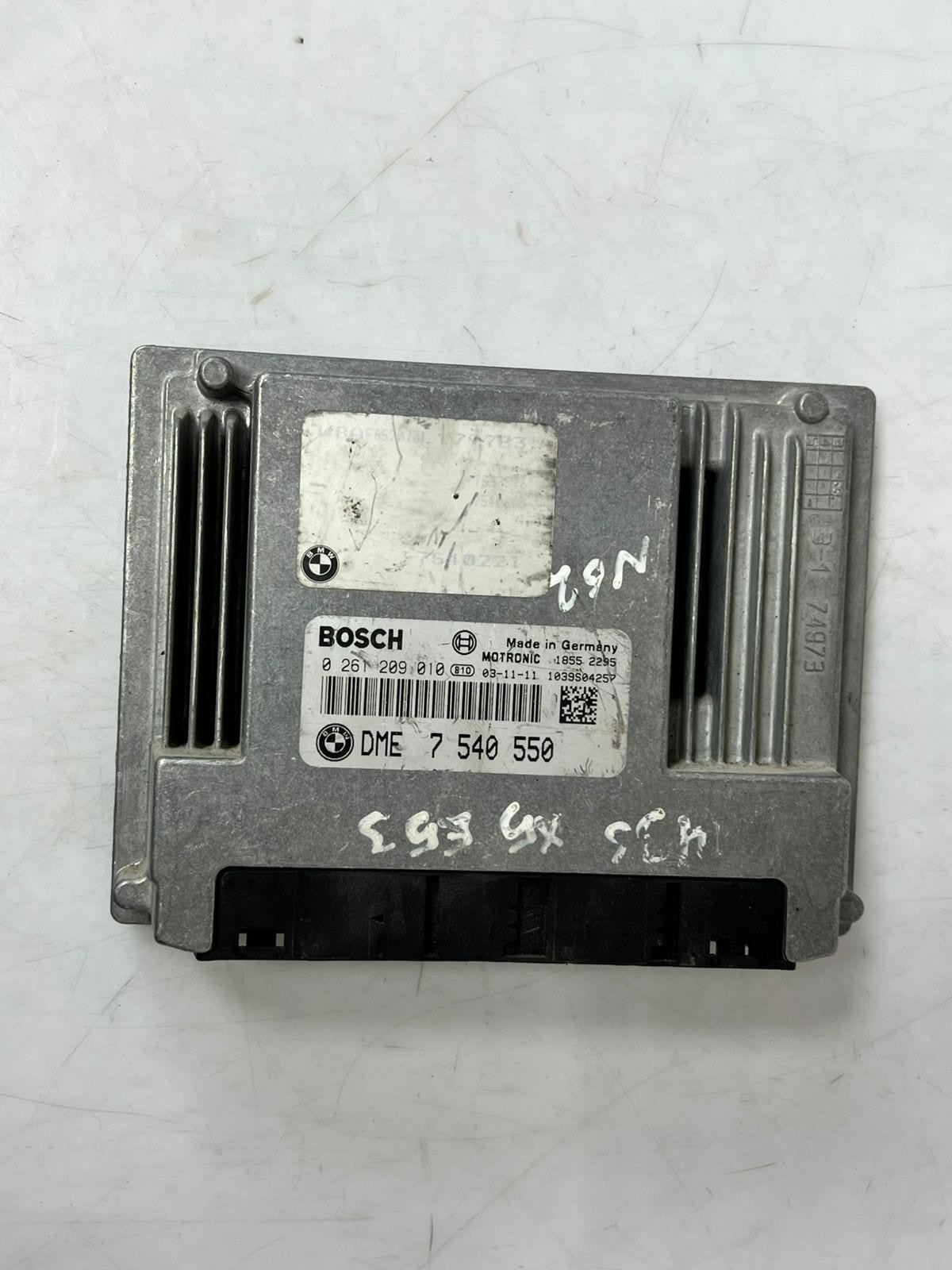 2004 BMW E53 N46 X5 435I Engine Control Module UNIT ECU ECM 0261209010 7540550