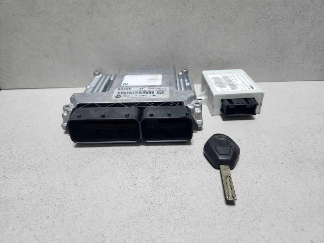 2004-2011 BMW X3 E83 Engine Control Unit 7809196  X3 E83 LCI BMW X3 2.0d ECU SET