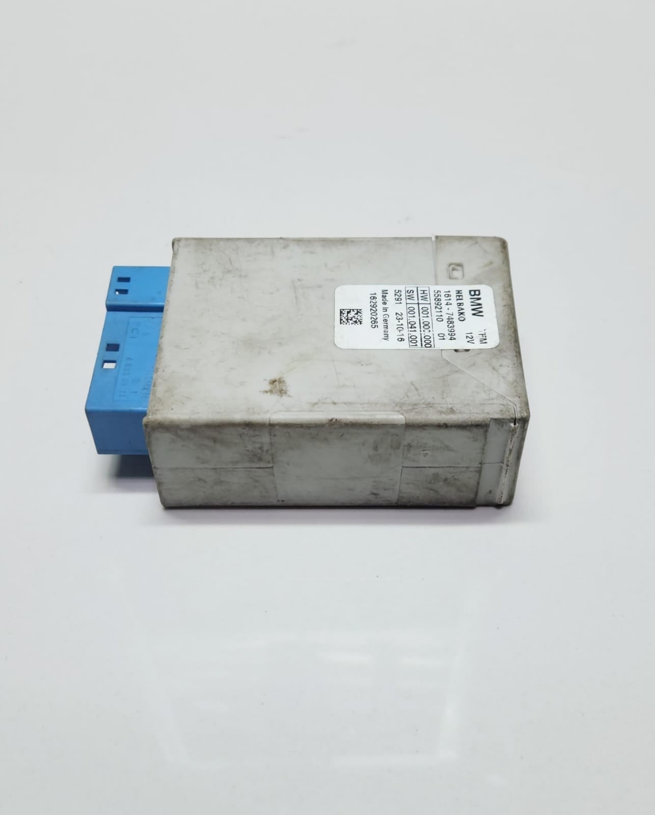 2016-2018 BMW 330e Fuel Pump Control Module 7483994 3 Series F30 F31 F80 OEM 