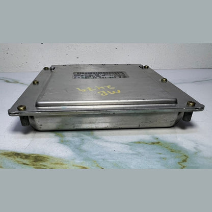 1999-2005 Mercedes-Benz C230 Engine Control Module A1121533179 W211  R129 SL320