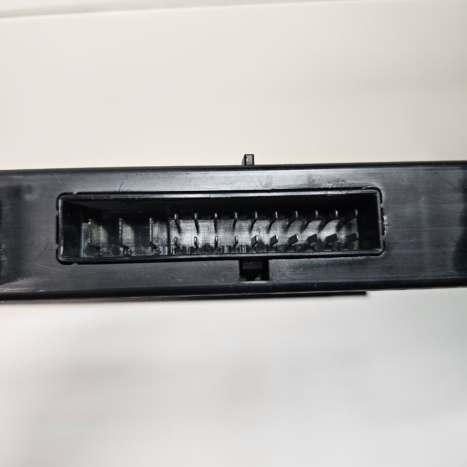 BMW X3 F25 X4 F26 BCM Body Control Module Junction Box JBBFE3 Electronic 9267535