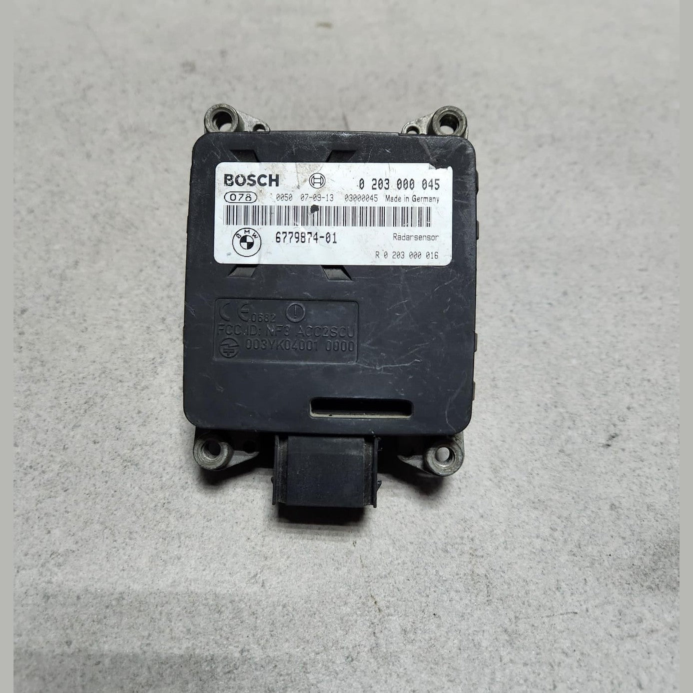 BMW Acc Radar Sensor 6779874 E60 E61 E63 E64 E66