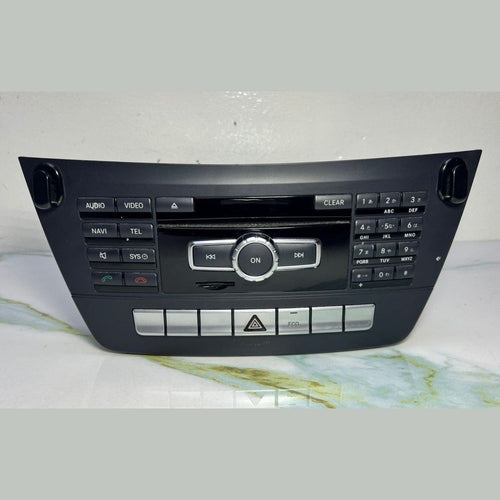 Mercedes Benz Navigation Command Radio Audio Head Unit Cd Player A 204 900 73 09