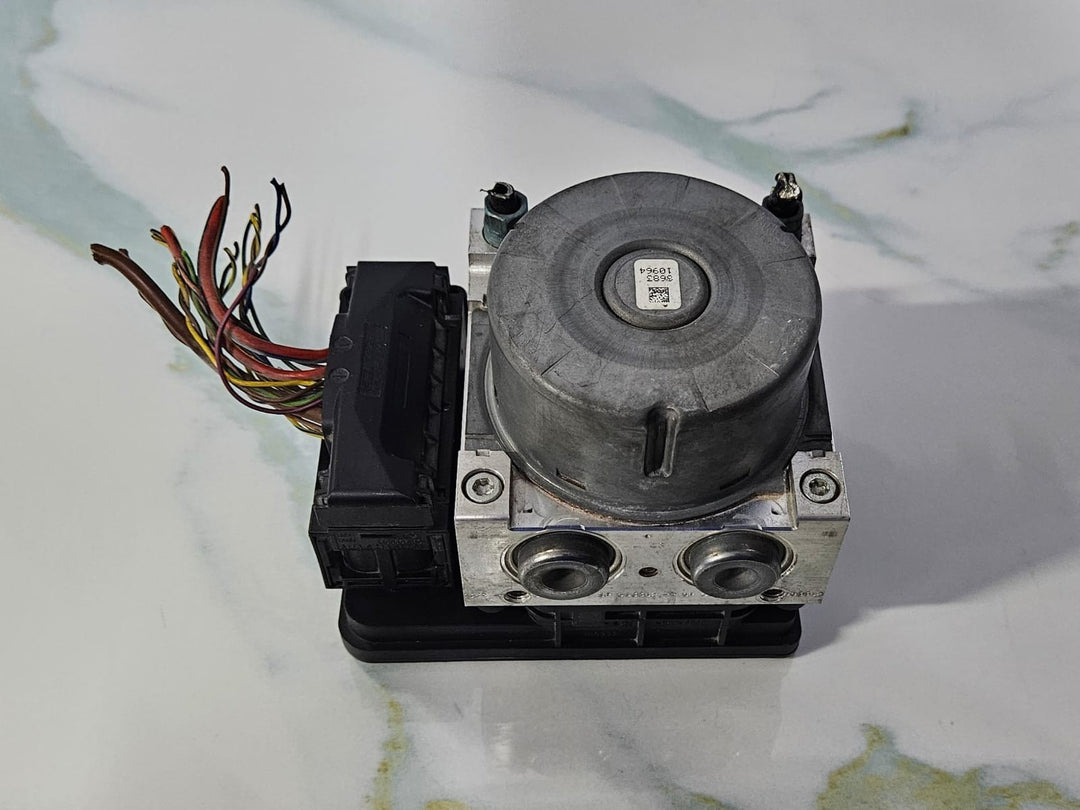 OEM BMW F30 F31 F20 F21 ABS Pump ECU DSC Control Unit Brake ECU 6875559 6875558
