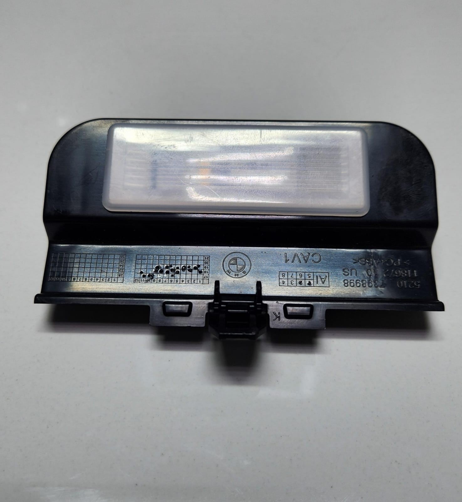 2018-2023 BMW X5 Interior Dome Light 945817402 5 Series G30 G31 