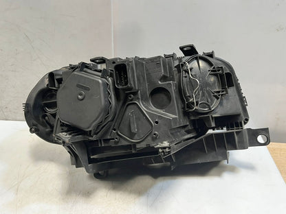 2008-2009 BMW X3 E83 Front Headlight Right & Left halogen 7162196