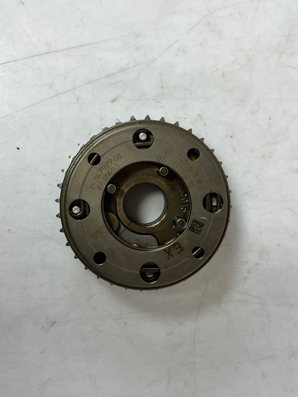 2017-2019 BMW M140i F20 F21 F56 F55 F57 F54 F60 Camshaft Adjuster 8617693 OEM