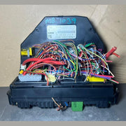 10-16 Mercedes-Benz W212 W204 Front SAM Module Relay Fuse Box A212 9006624 OEM