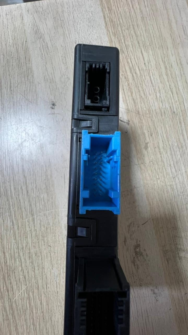 BMW Central Gateway Control Module 9266409 F10 F11 F07 5 Series zgw