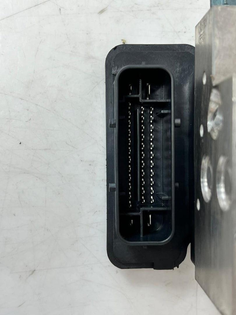 2012-2016 BMW 5 Series F10 F11 535i Abs Pump Control Module 6865852 OEM
