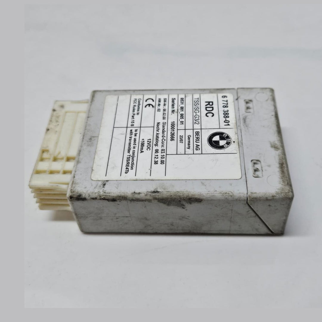 2007-2013 BMW E90 E91 E92 328i Tire Pressure Control Module 6778388