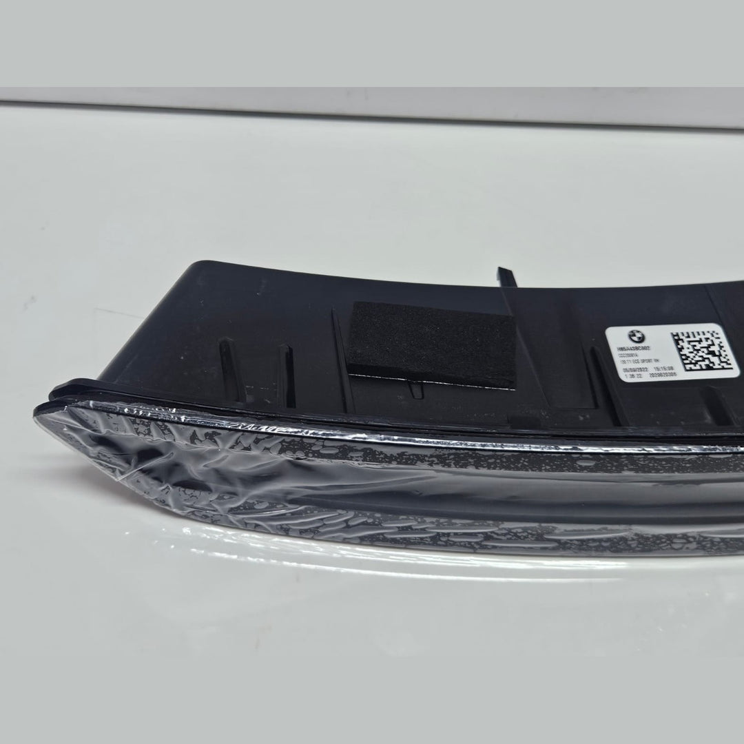 5A43BC6-Genuine 2021-22 BMW iX i20 Tailgate Tail Light Right Side ECE OEM NEW