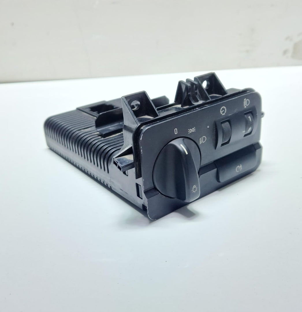 1998-2005 BMW 3 Series Light Switch 6907944 E46 OEM