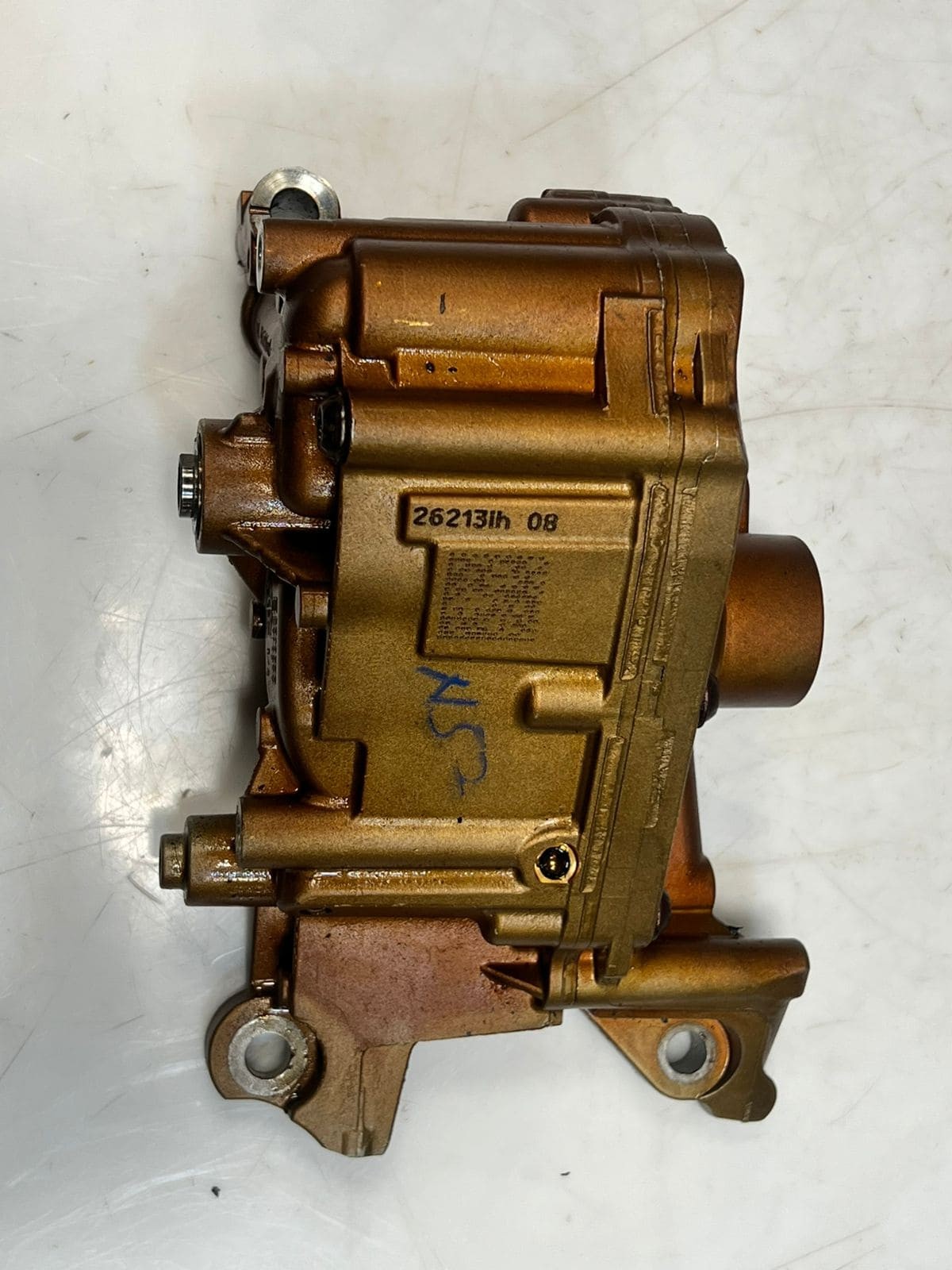2011-2012 BMW X3 F25, 528i F10 and Z4 E89 3.0L Engine Oil Pump 7573748 OEM