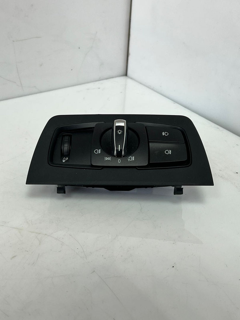 BMW 3 Series F30 F31 and 4 Series F32 F36 F34 Headlight Switch 9393947 OEM