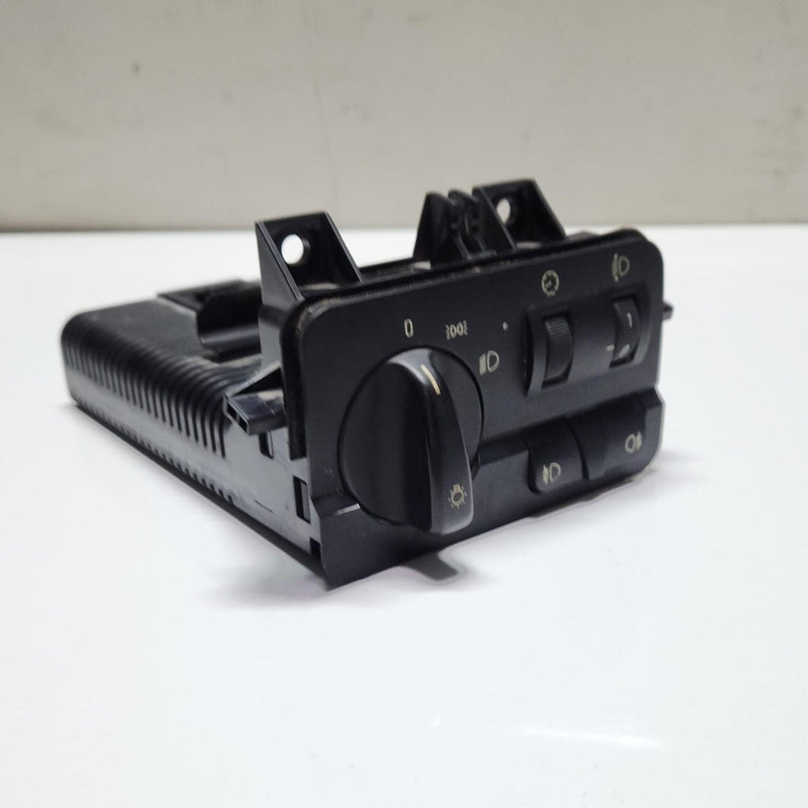 2001-2006 BMW 330Ci Headlight Switch 4108587 3 Series E46 320d
