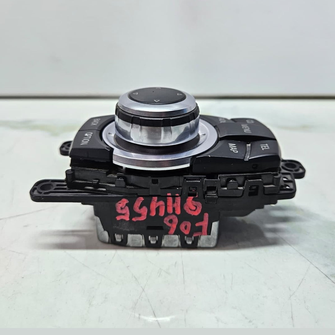 OEM BMW 6 Series F06 F12 F13 I Drive Controller 4 Pins 9247892