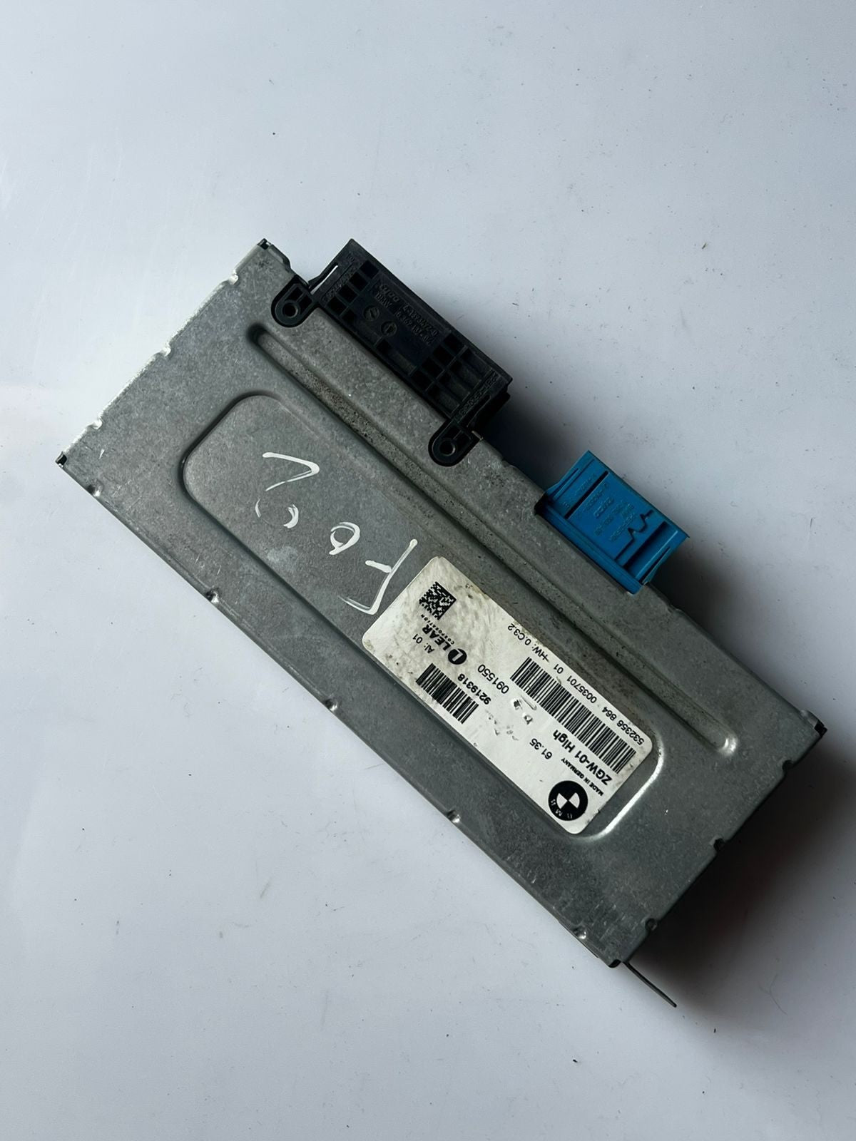 2009-2013 BMW 750i Central Gateway Module 9219318 7 Series F01 F02