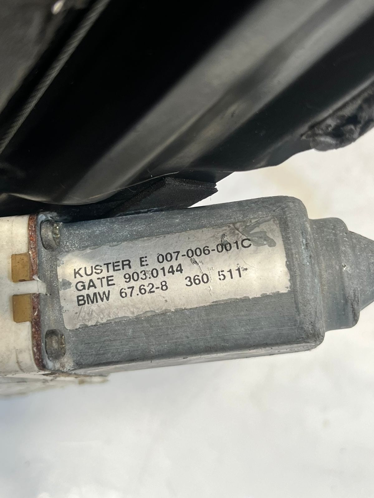 1999-2000 BMW M5 E39 5-Series Z8 FRONT LEFT Door Window Regulator Motor 8360511