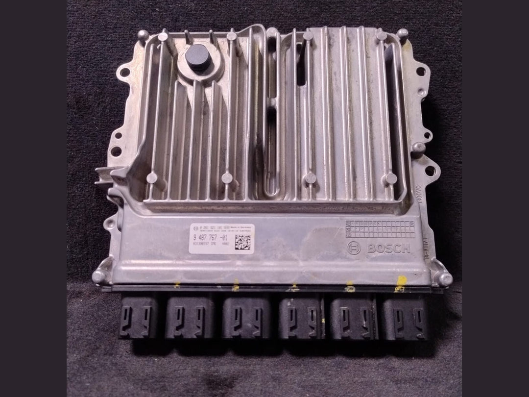 BMW 5 G30 530E B48 ENGINE CONTROL ECU SET MODULE BOSCH  2.0 HYBRID 9487767