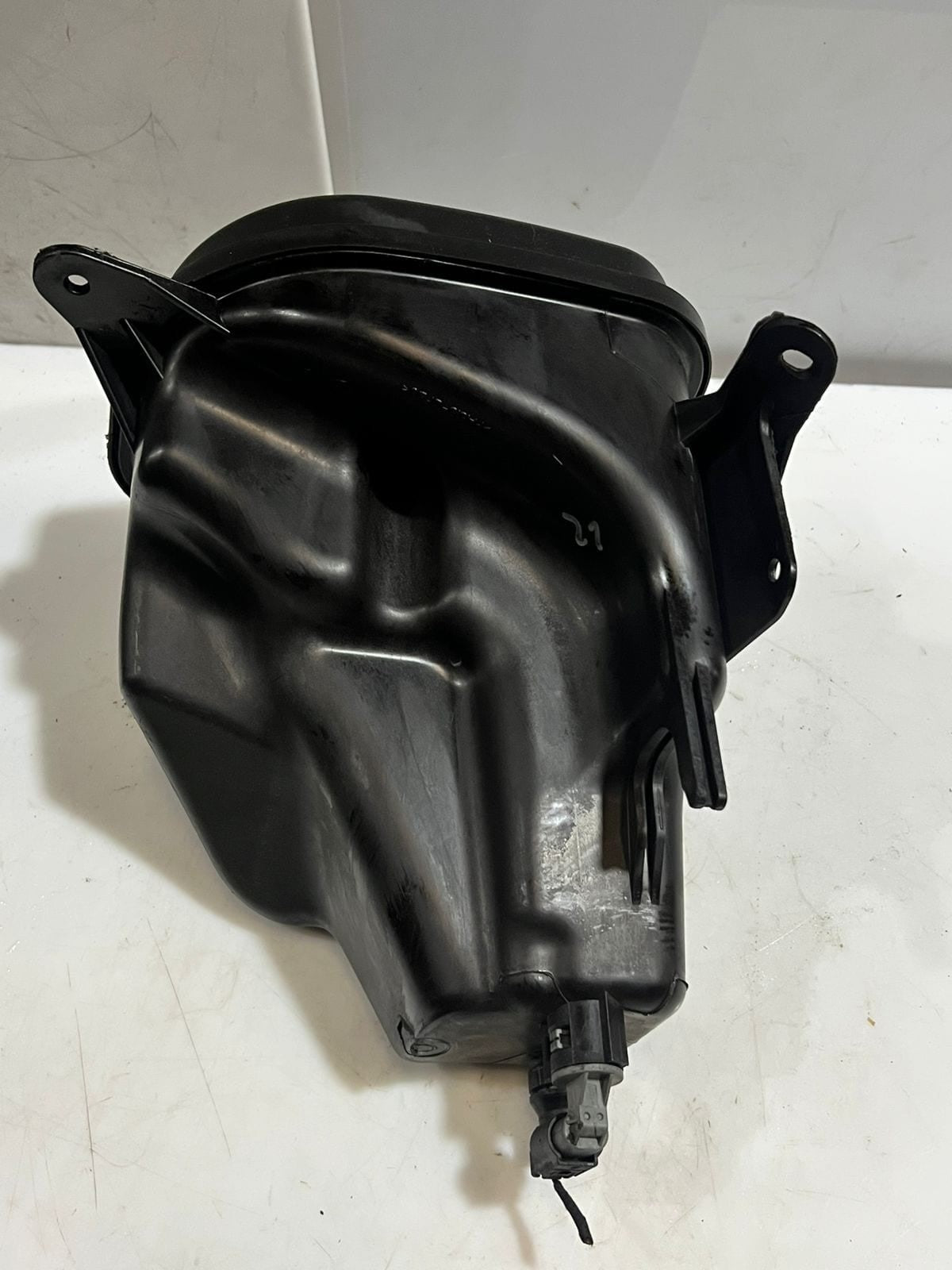 2008-2019 BMW X5 E70 F15 F85 X6 E71 F16 WATER Coolant Expansion Tank 7647290 OEM