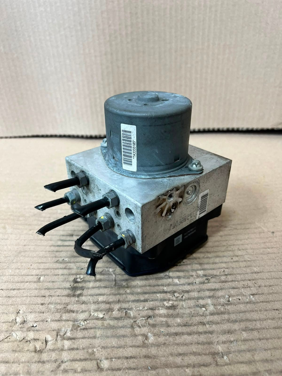 2010 Mini Cooper R56, R56 LCI, R60 ABS Pump Control Module 9807822
