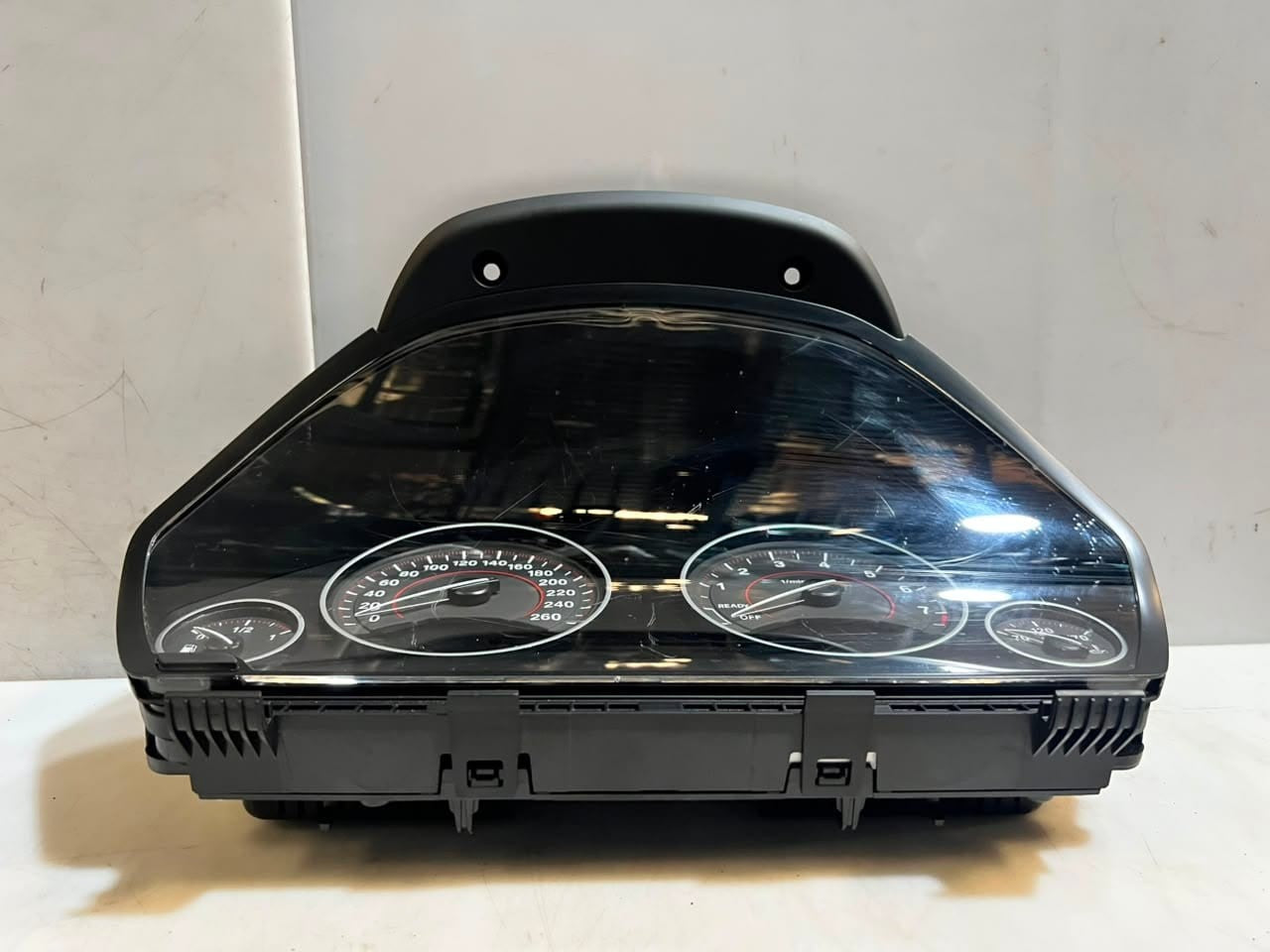 2016 BMW 3 Series F30 F31 F32 F34 320i SPEEDOMETER Instrument Cluster 6804979