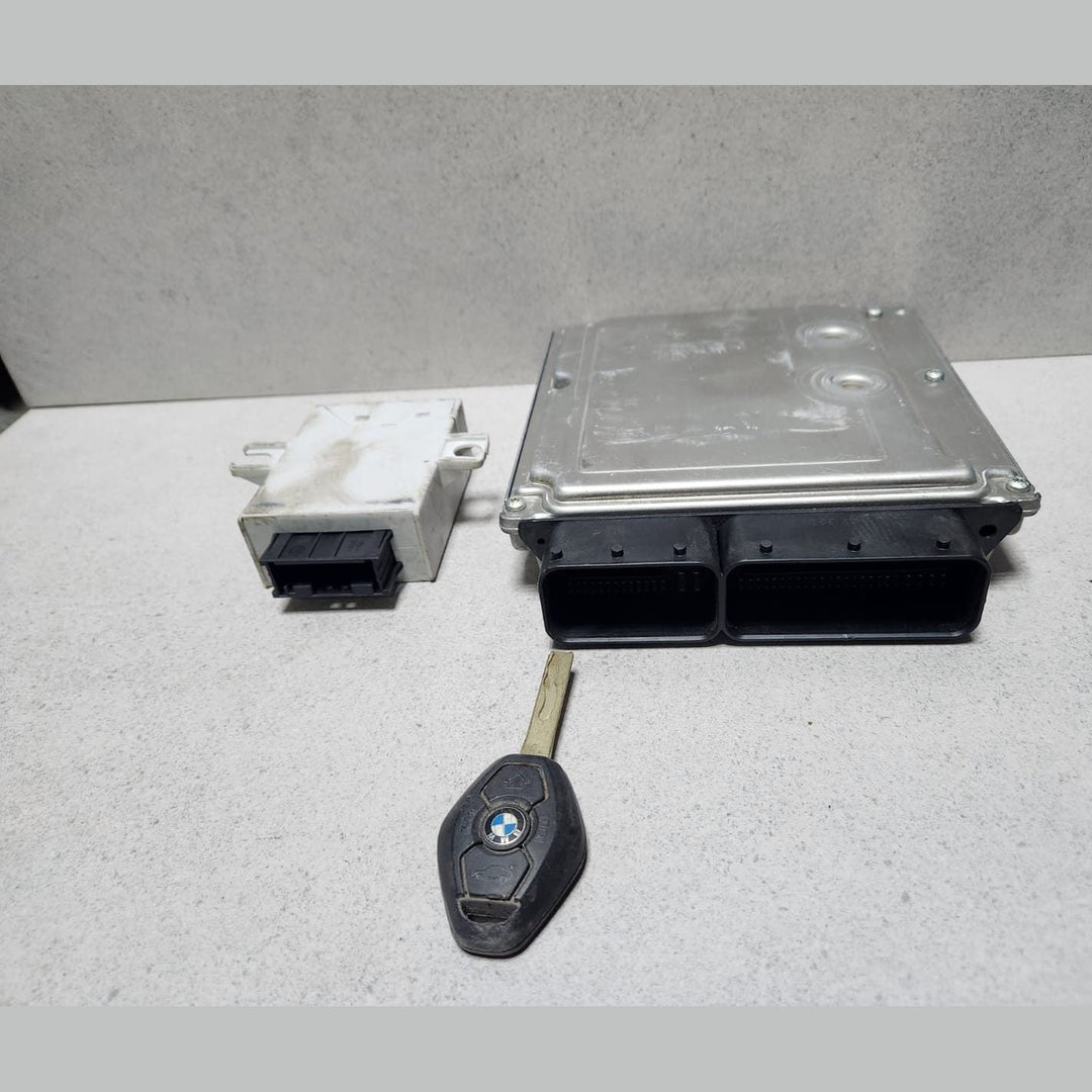 2005-2008 BMW X3 Engine Control Unit 7801217 X3 3.0D E83 M57D30T2