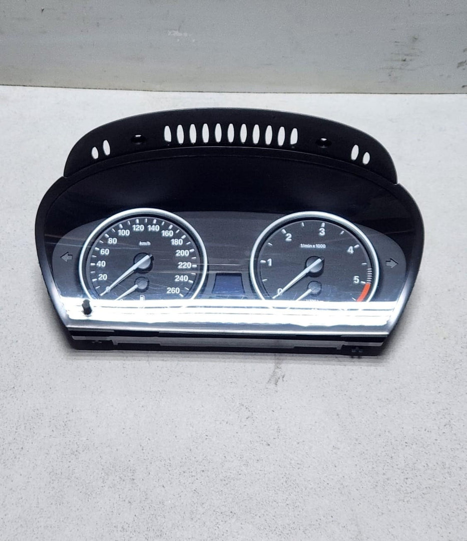 2007-2013 BMW X5 Instrument Cluster Speedometer 9153843 X5 E70