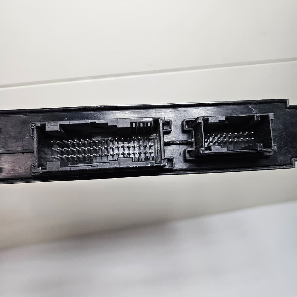 BMW F06 F07 F10 F11 F12 F13 JUNCTION BOX CONTROL MODULE UNIT ECU 9244394 OEM