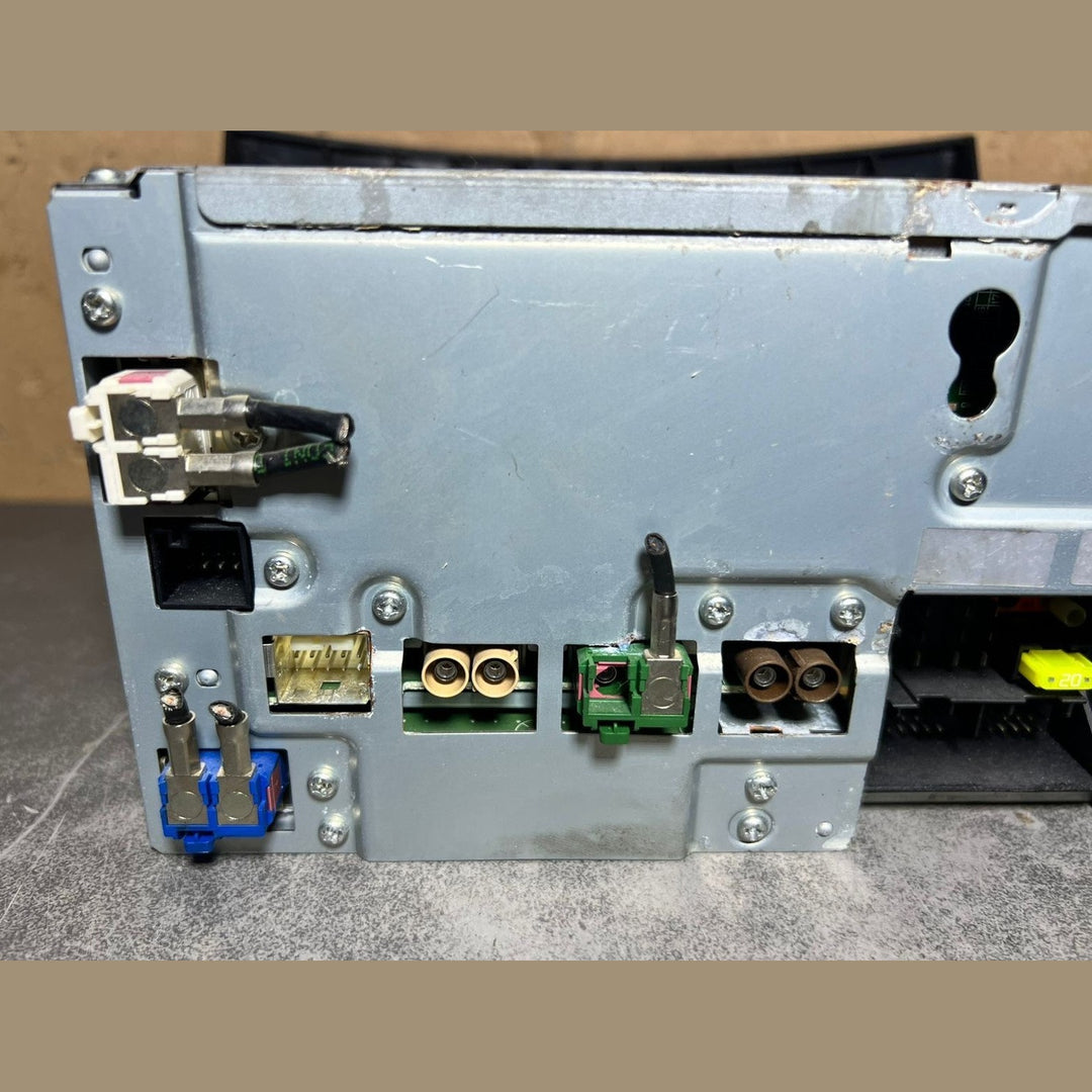 2012–2014 Mercedes-Benz W212 E-Class Head Unit CD Player A212 9008300 OEM