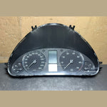 قم بتحميل الصورة إلى عارض الصور، 03-06 Mercedes-Benz W203 C-Class Instrument Cluster Speedometer A203 5408747 OEM