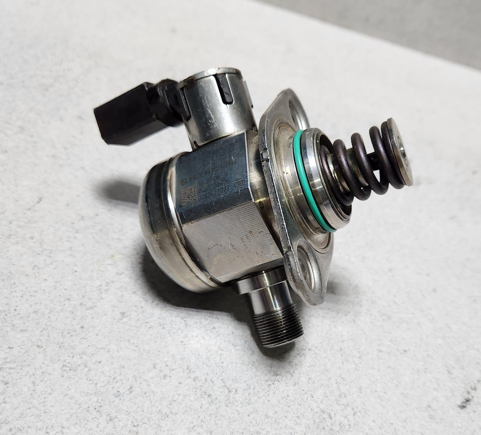 2022-2024 Mercedes-Benz SL63 AMG High Pressure Fuel Pump A1770700501  