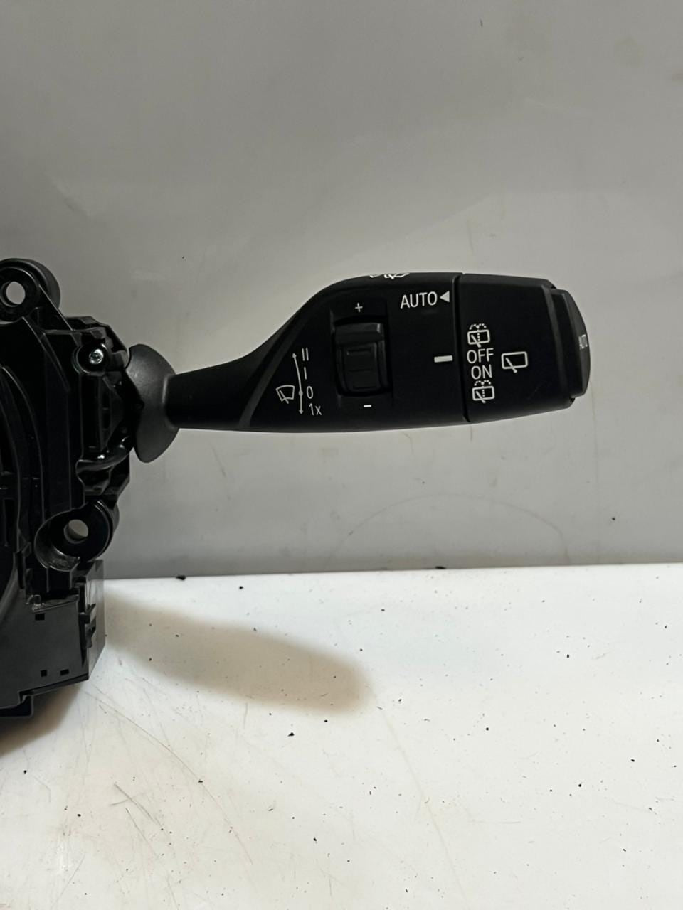 BMW X1 F48 X5 X3 F25 F15 F45 F46 E39 Switch Unit Steering Column 9368599 OEM