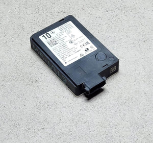 Mercedes W205 C300 Bumper Blind Spot Radar Distance Sensor Module A0009052511