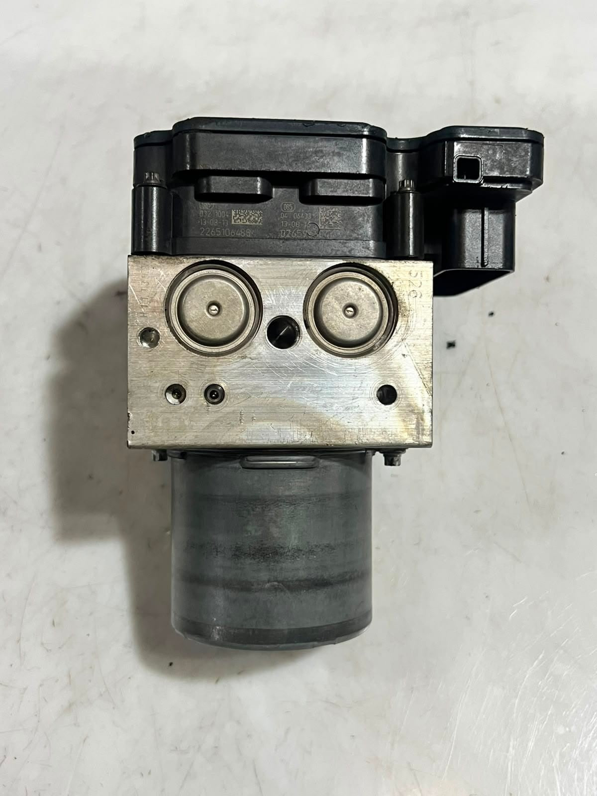 BMW F10 5 Series F06 6 Series F01 7 Series Abs Pump Module 6865860 OEM