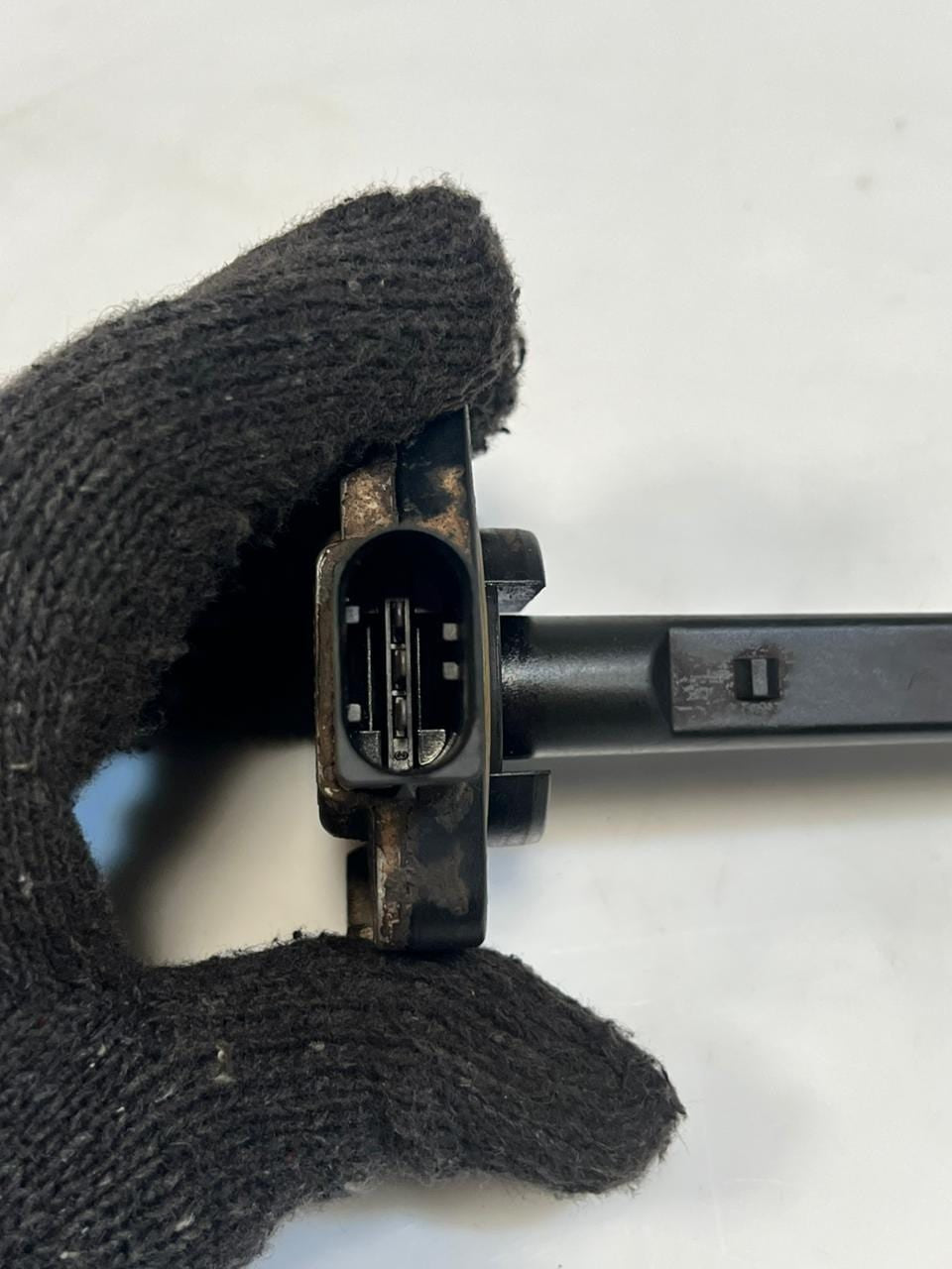 1999-2000 BMW 328i 3 Series E46 Engine sump pan Oil Level Sensor 1433596 OEM