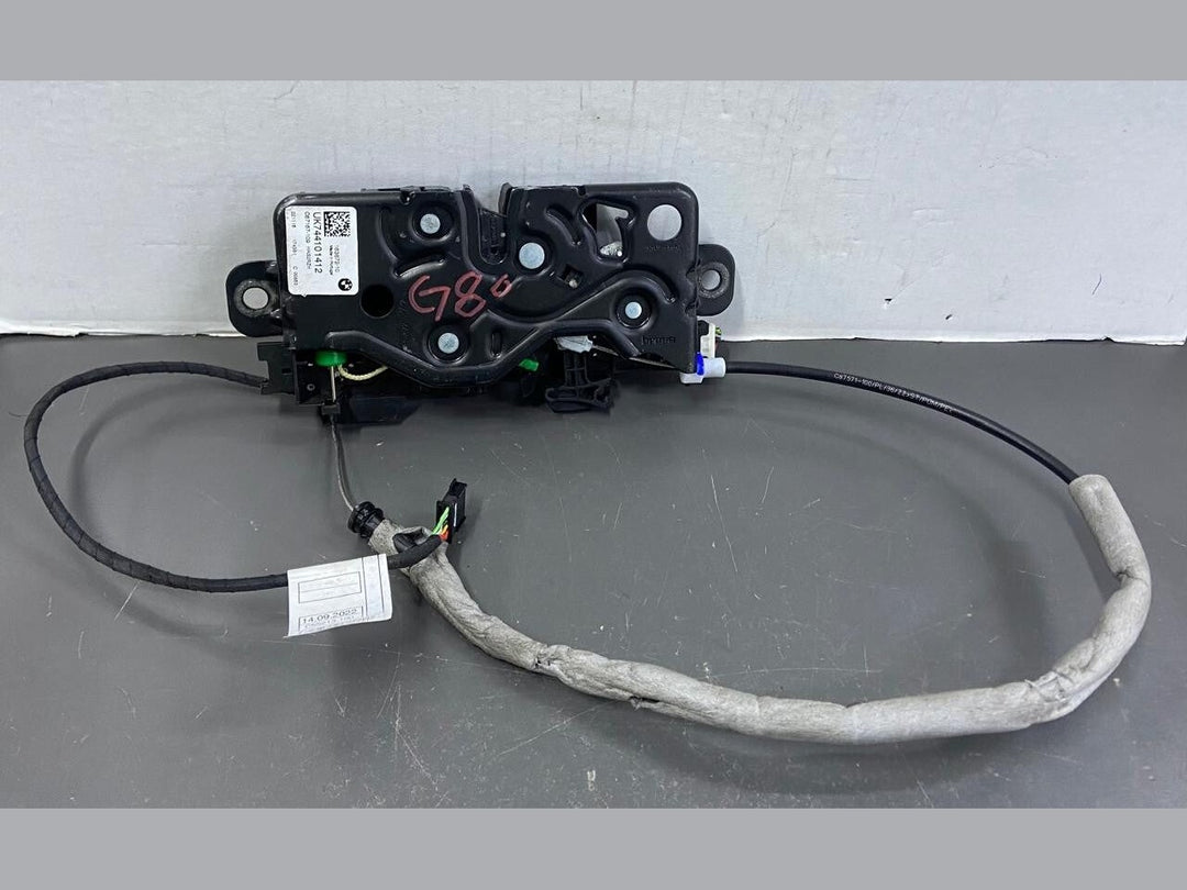 OEM 2015-2023 BMW 530i 540 M5 M8 G12 G80 Trunk Lid Lock Latch 7441014