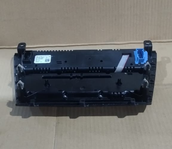 BMW X5 G01 F15 X6 G06 F16 FRONT AC CLIMATE RADIO CONTROL UNIT 6831943 OEM