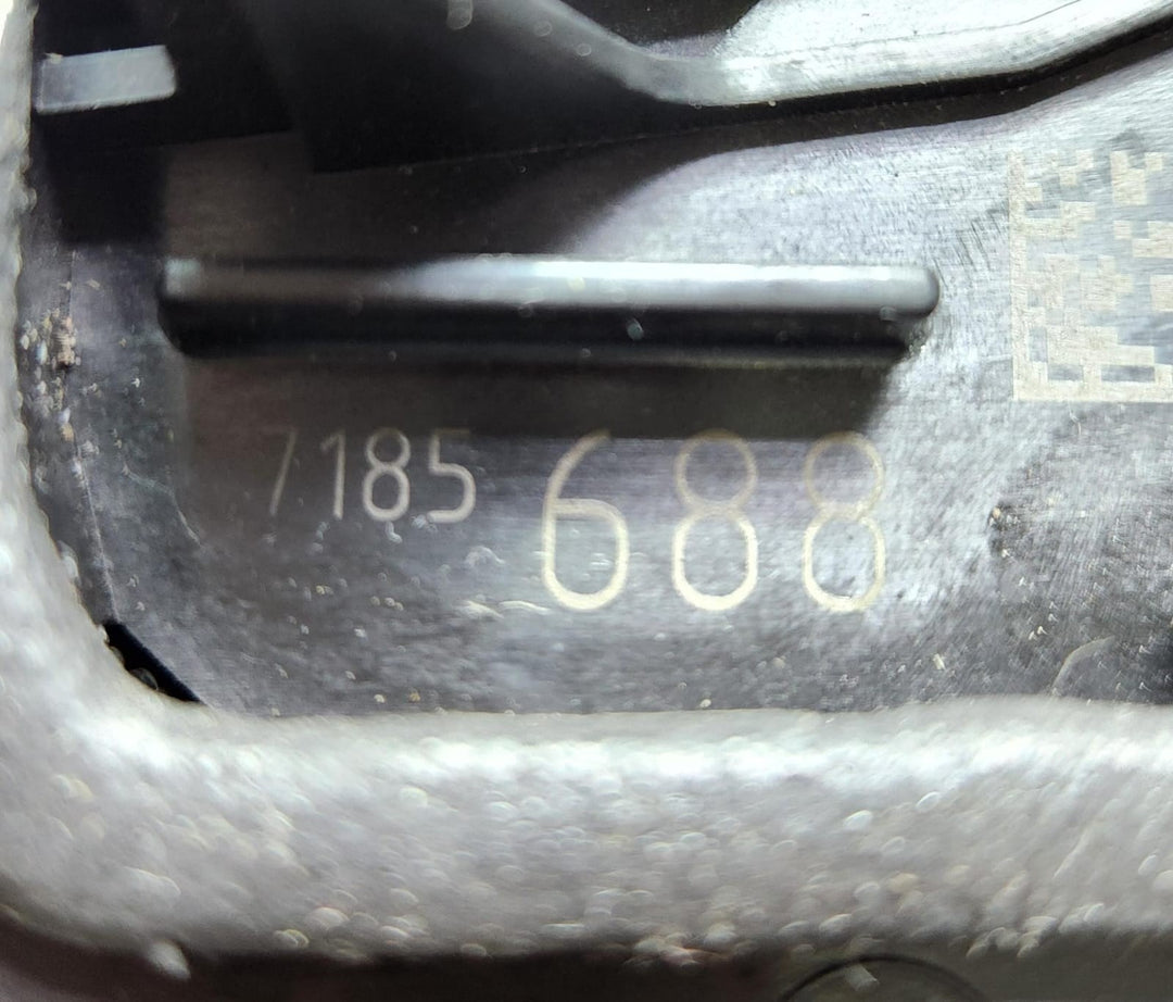 2011 BMW Alpina B7 Rear Right Door Lock Actuator 7185688 F01 F02 F04 F10 F11 OEM