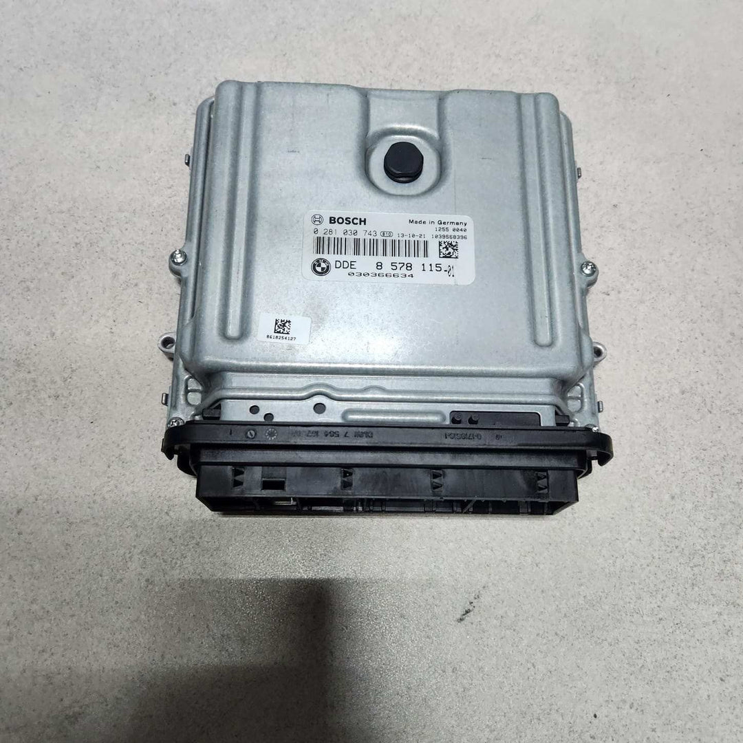 2014-2016 BMW 535d Engine Ecu 8578115 F10 F11 535d F12 F13 ECU SET DIESEL 640D
