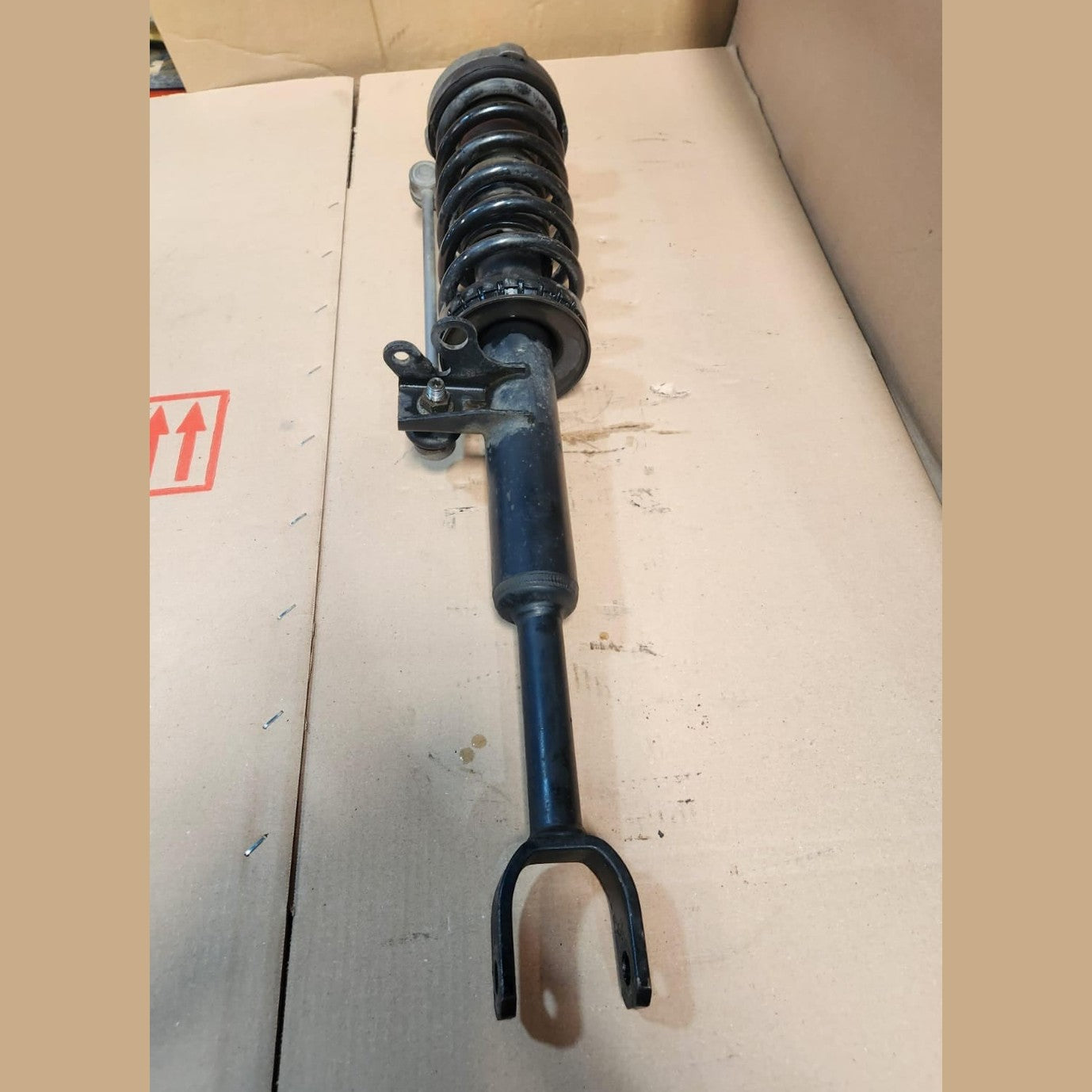BMW Front Shock Absorber 6797765 F11 5 Series F10 520i 528i 530i 535i