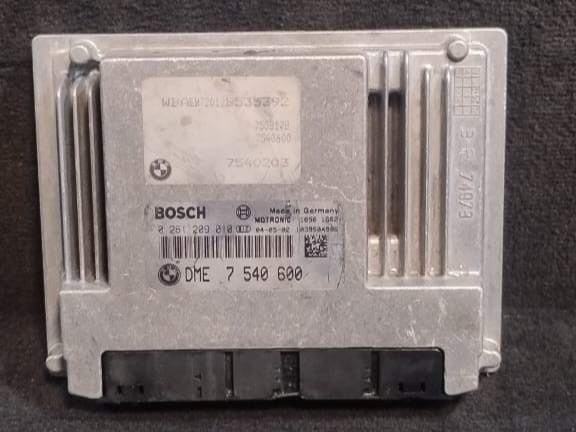 BMW E60 E63 E64 E65 X5 4.4i 4.5i DME N62 ENGINE CONTROL UNIT ECU ONLY - 7540600