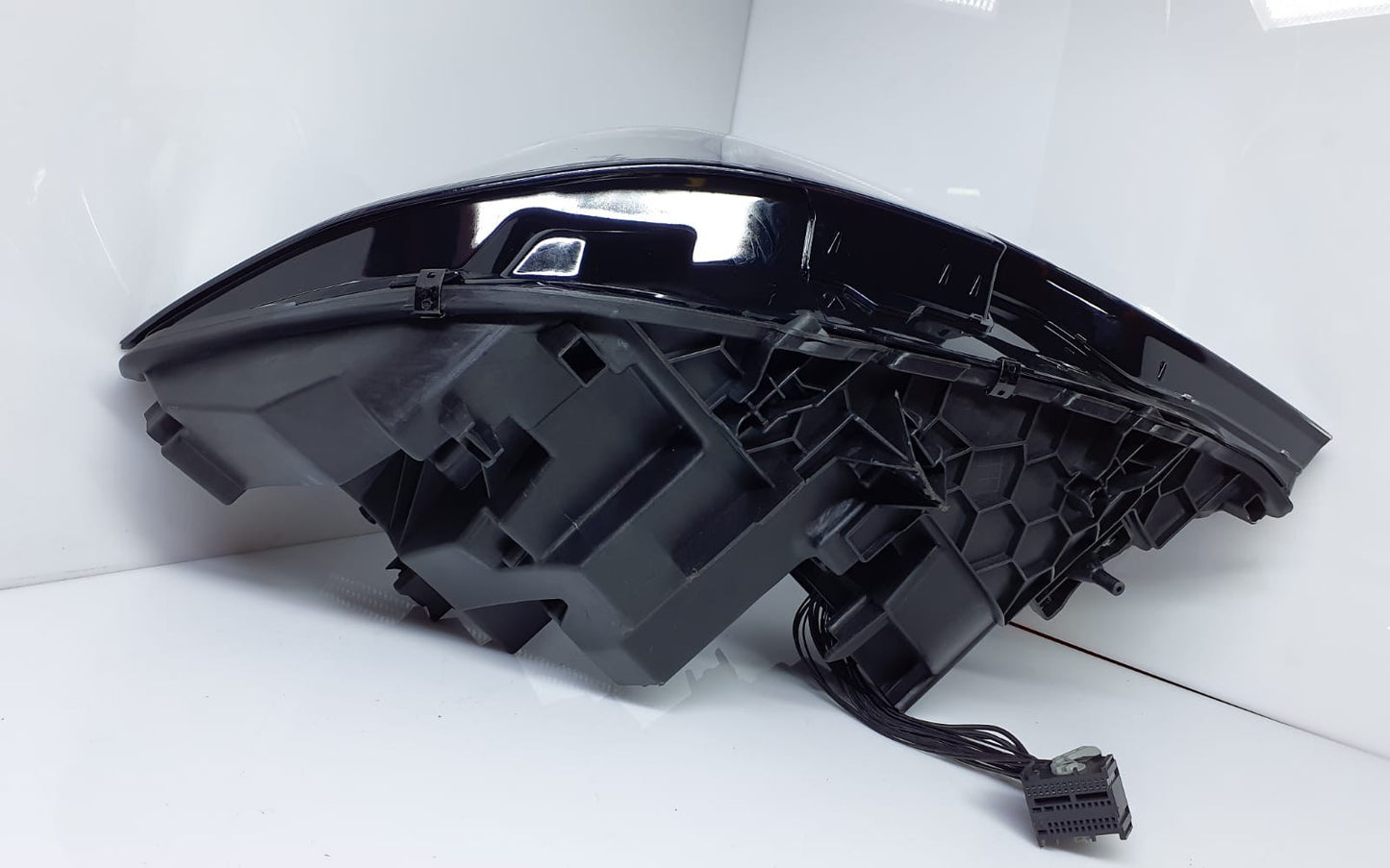 BMW G20 G21 Headlight Front Left 9481713 330i 2019 LHD 17580307